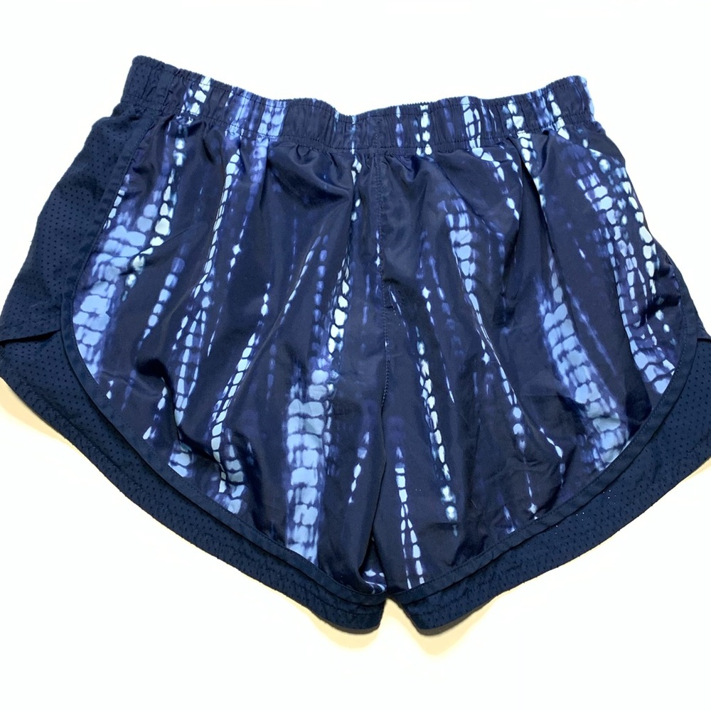 Athletic Works Shorts size Medium - Picture 2 of 4